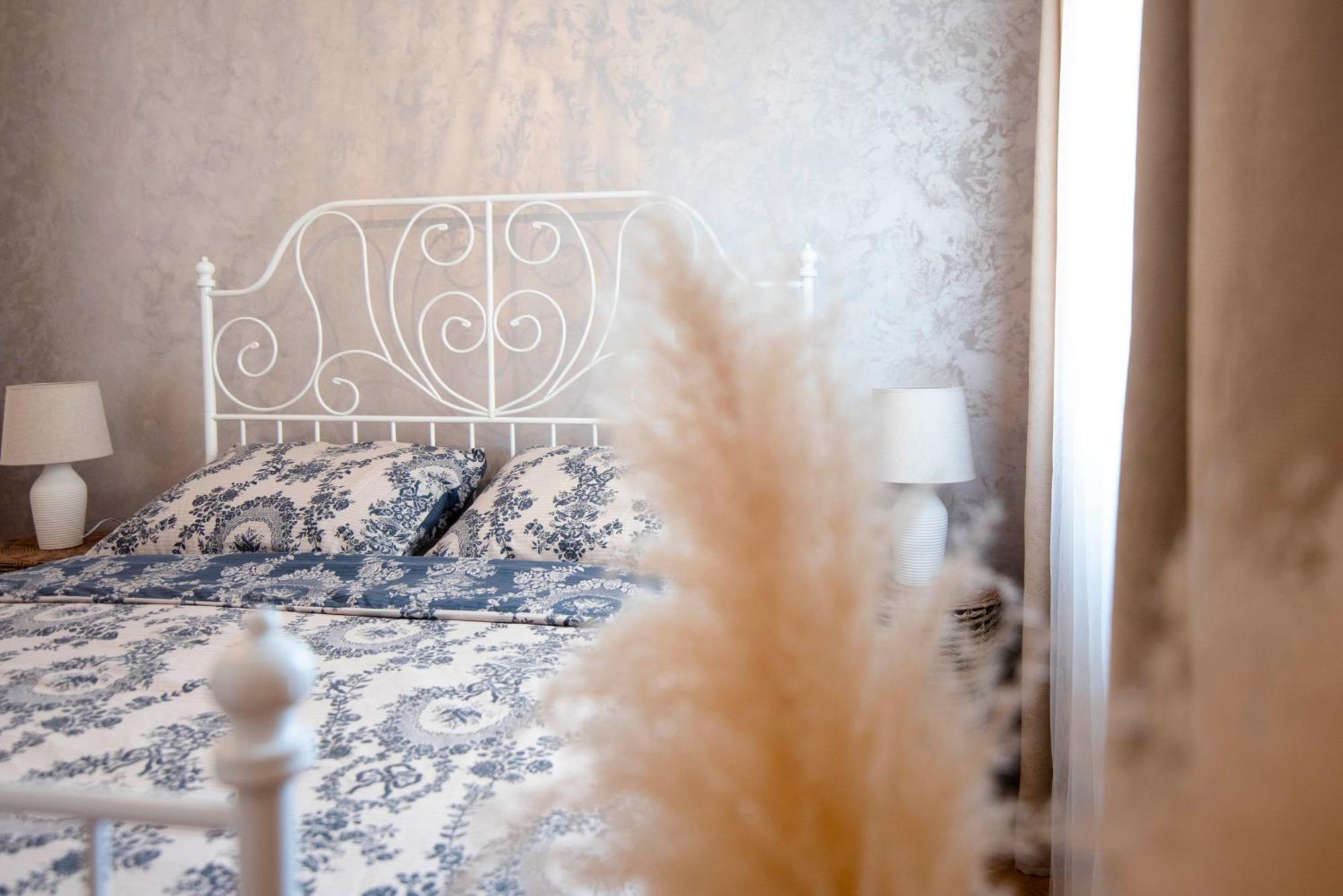 Apartman Karla ซินย์ ภายนอก รูปภาพ