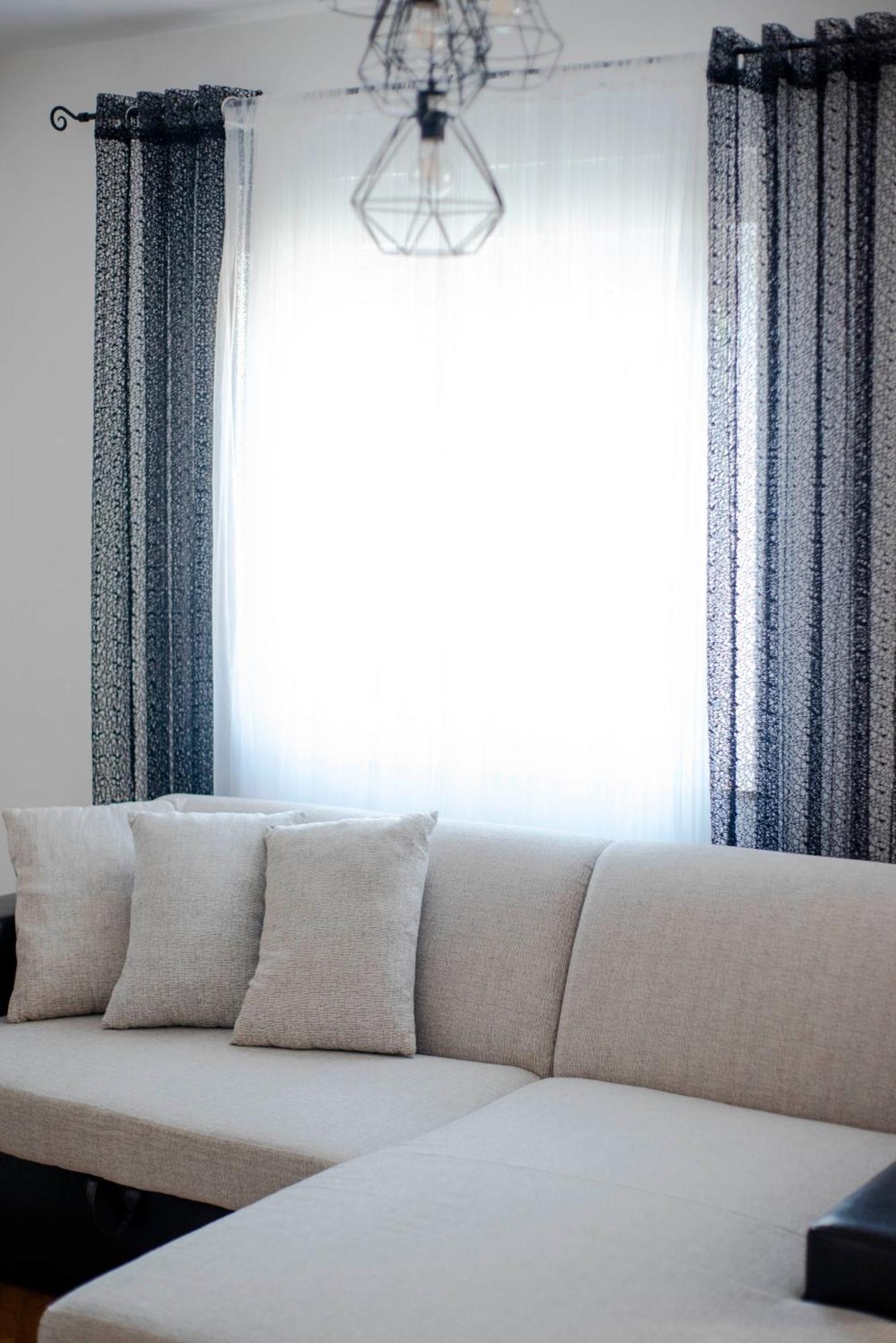 Apartman Karla ซินย์ ภายนอก รูปภาพ